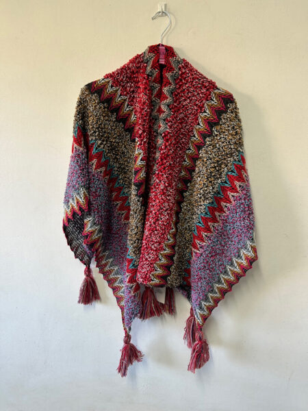 Poncho punto grecas nuevo Rosalita Mcgee