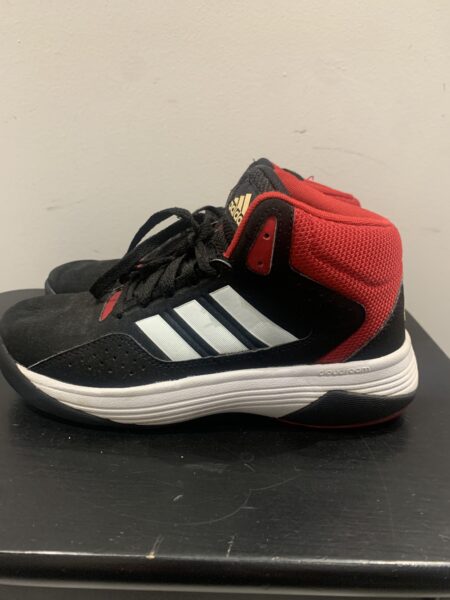Bota de basket Adidas número 36 2/3