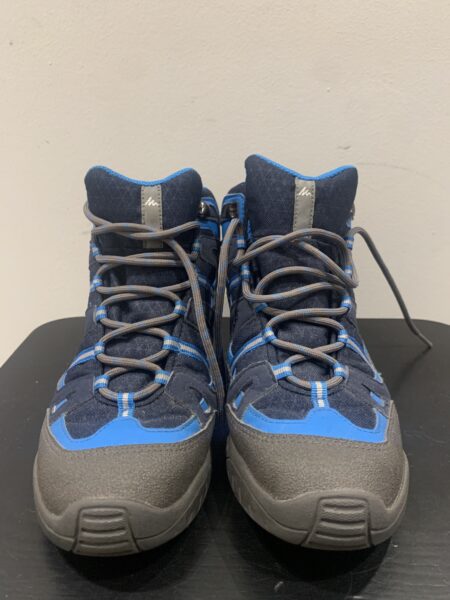 Botas de montaña Decathlon número 38