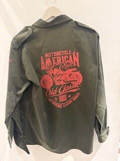 Camisa militar tuneada moto roja