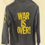 Camisa militar war is over
