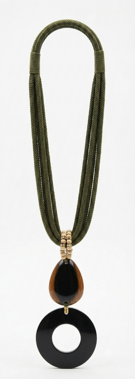 Collar largo verde